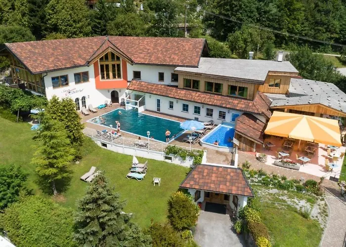 Stadlerhof Apartment